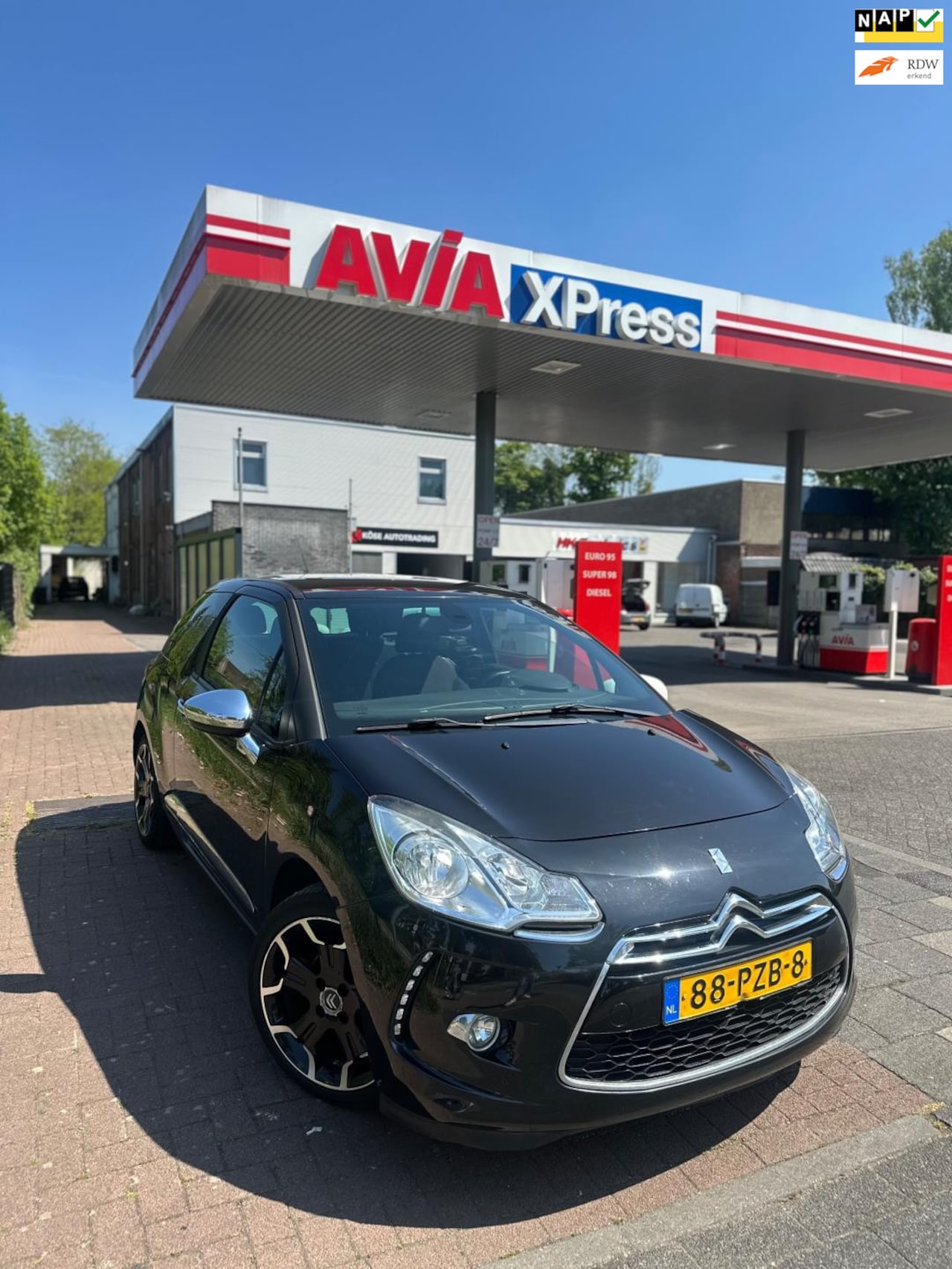 Citroën DS3 - 1.6 e-HDi So Chic 1.6 e-HDi So Chic NW APK - AutoWereld.nl