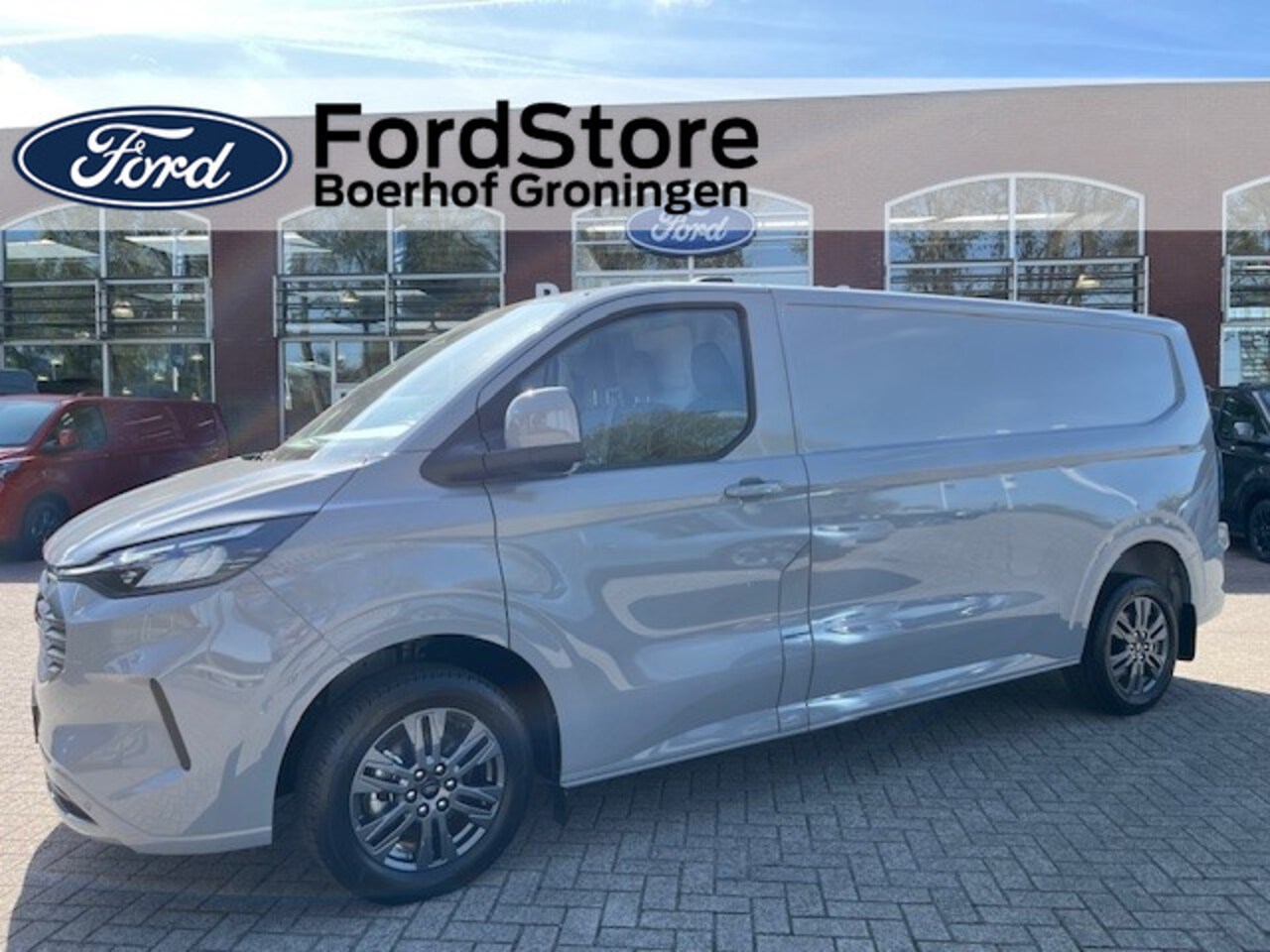 Ford Transit Custom - 320 2.0 TDCI L2H1 Limited BPM VRIJ!! 17" | LED | Laadruimte pakket |  Direct leverbaar - AutoWereld.nl