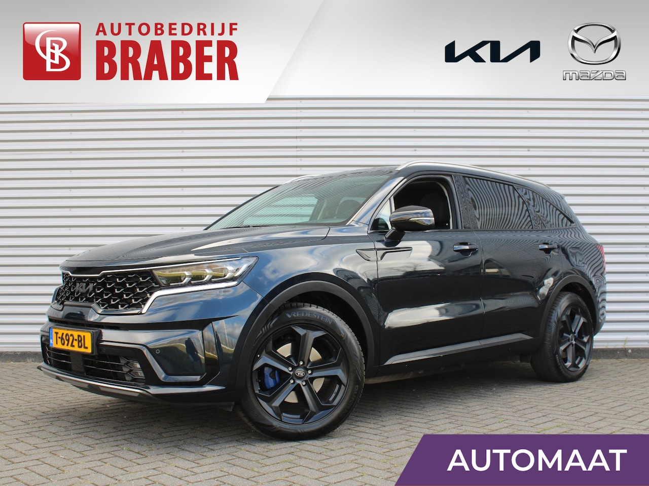 Kia Sorento - 1.6 T-GDI Plug-in Hybrid 4WD DynamicPlusLine 7p. | Panoramadak | 19" LM all weather | Navi - AutoWereld.nl