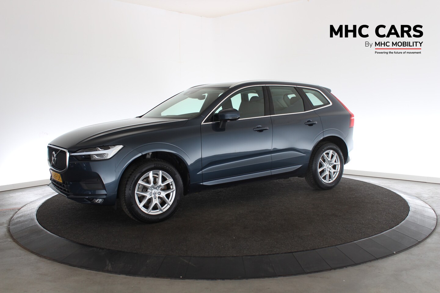 Volvo XC60 - 2.0 B4 Momentum Business 2.0 B4 Momentum Business - AutoWereld.nl