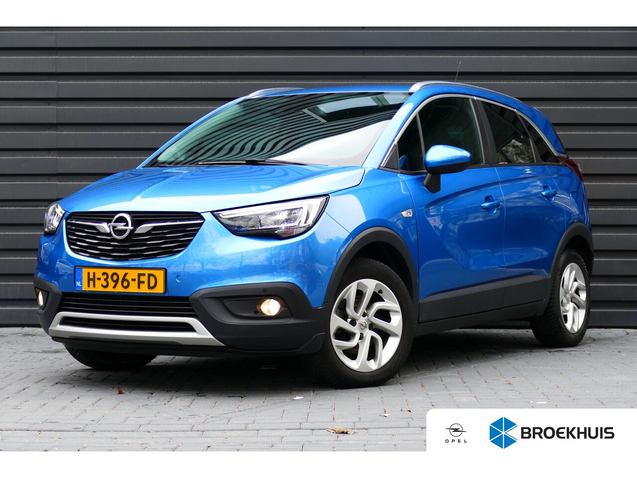 Opel Crossland X - Opel 1.2 TURBO 110PK INNOVATION / NAVI / LED / CLIMA / PDC / 16"LMV / CMAERA/ AGR / BLUETO - AutoWereld.nl