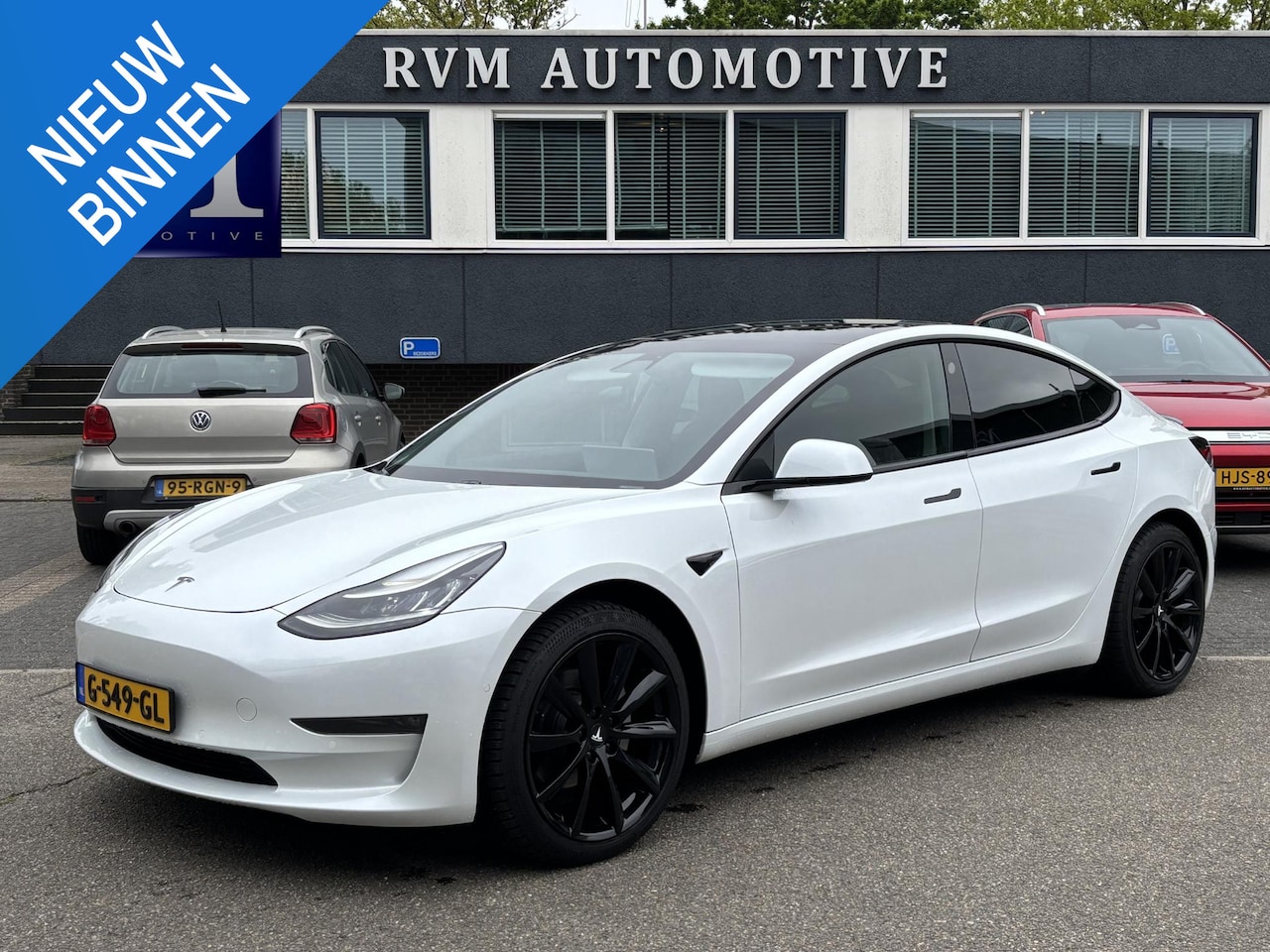 Tesla Model 3 - Long Range RWD Long Range AWD 75 kWh ORIG. NL. NAP KM. | AUTOPILOT | RIJKLAAR INCL. 12 MND. BOVAGGARANTIE - AutoWereld.nl