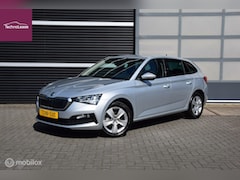 Skoda Scala - 1.0 TSI Ambition Airco Cruise Apple Carplay Parkeersensoren
