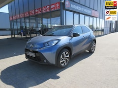 Toyota Aygo X - 1.0 VVT-i S-CVT Pulse, two-tone, nog nieuw, 250 km