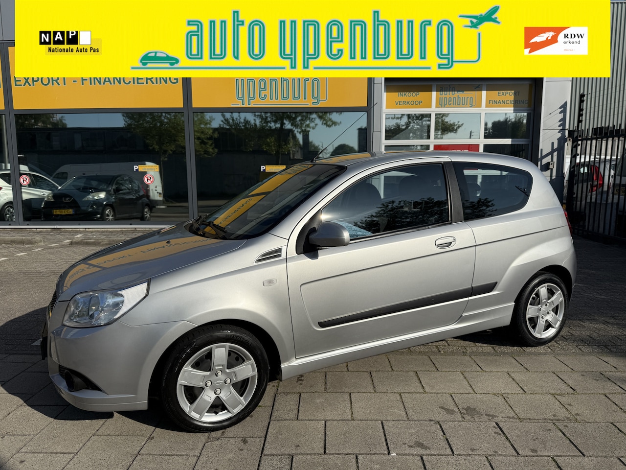 Chevrolet Aveo - 1.4 16V LS Automaat * 74.702 Km * Airco * NIEUWSTAAT * - AutoWereld.nl