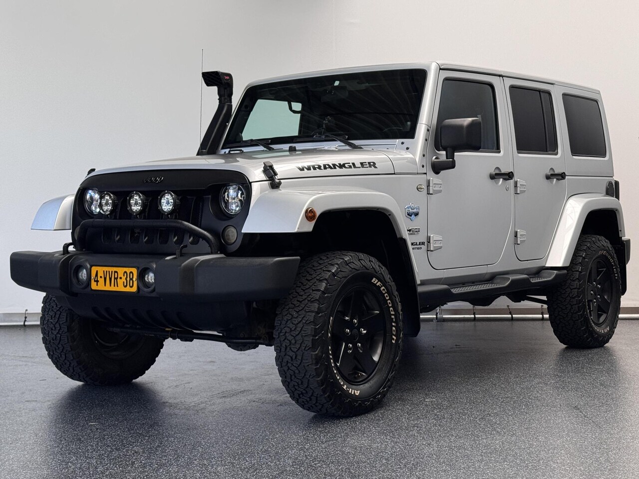 Jeep Wrangler - 2.8 CRD Sport VAN | Led | Leer | NL Auto - AutoWereld.nl