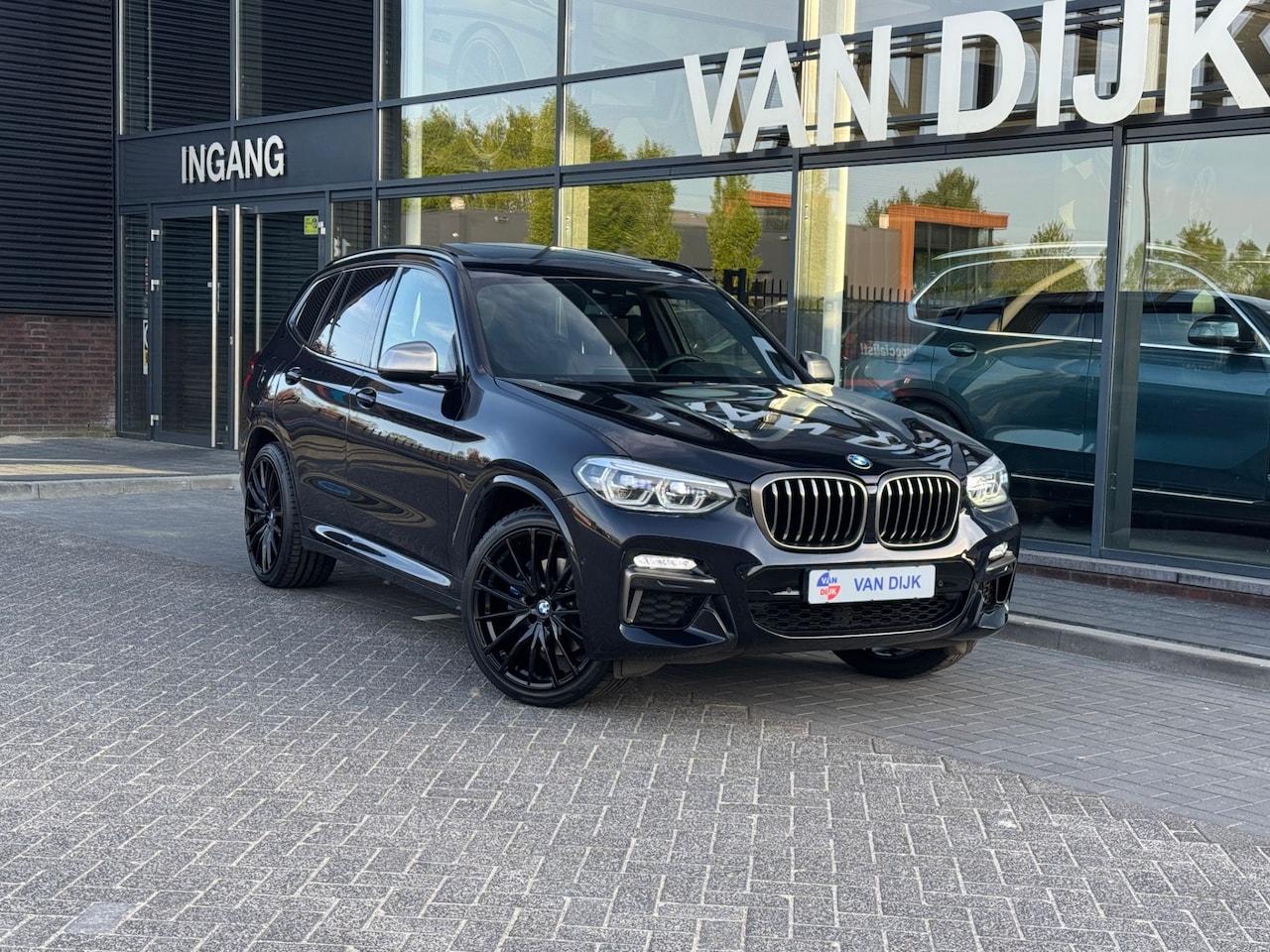 BMW X3 - M40i xDrive High Exe Pano.Dak Elek.Stoelen Driv.Ass Nav.Pro Head-up Leder 21" LM Velgen - AutoWereld.nl