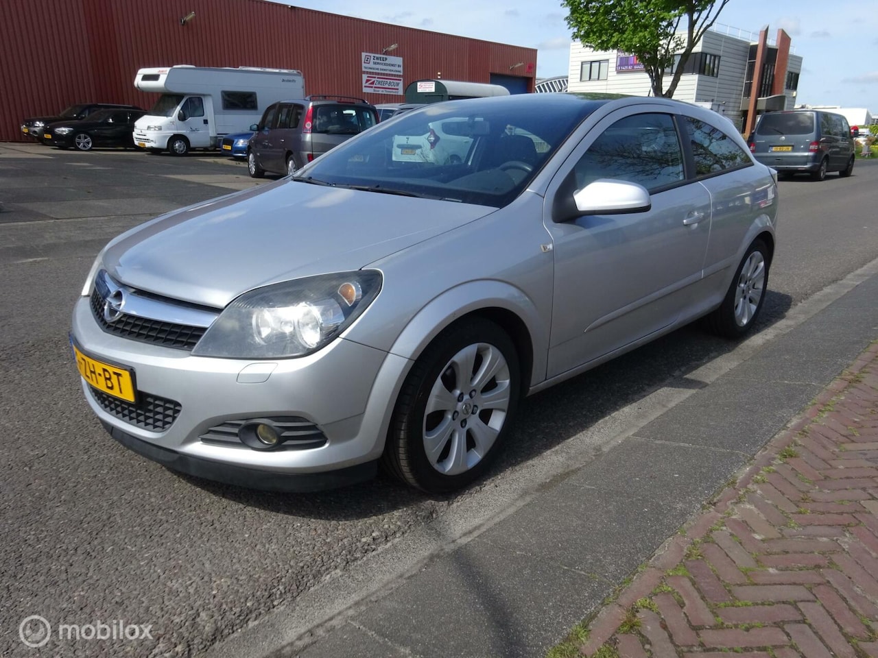 Opel Astra GTC - 1.6 Temptation 1.6 Temptation - AutoWereld.nl
