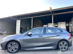 BMW 1-serie - 118i 7-traps aut Exe M-Sport Edition - nap - virtual - stuurverw - front assist - navi - c