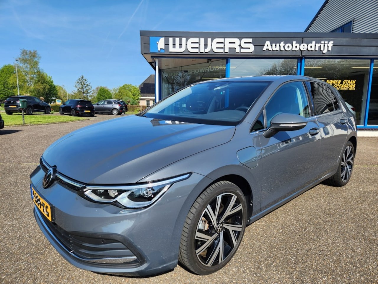 Volkswagen Golf - 1.4 eHybrid Style 1.4 eHybrid Style, 18 inch, Navi, App, Camera, Adapt. Cruise, Cl - AutoWereld.nl
