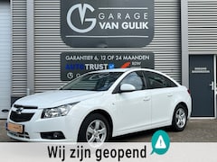 Chevrolet Cruze - 1.8 141PK LS Airco, Trekhaak, Isofix, Stuurb., Lmv, Armsteun, Parkeersensoren, Pdc, Mistla