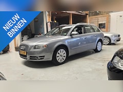 Audi A4 Avant - 2.0 TFSI quattro Pro Line Automaat, 200 PK, Clima, LMV, Trekhaak,