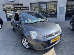 Ford Fiesta - 1.3-8V Futura 3Drs Airco nieuwe apk