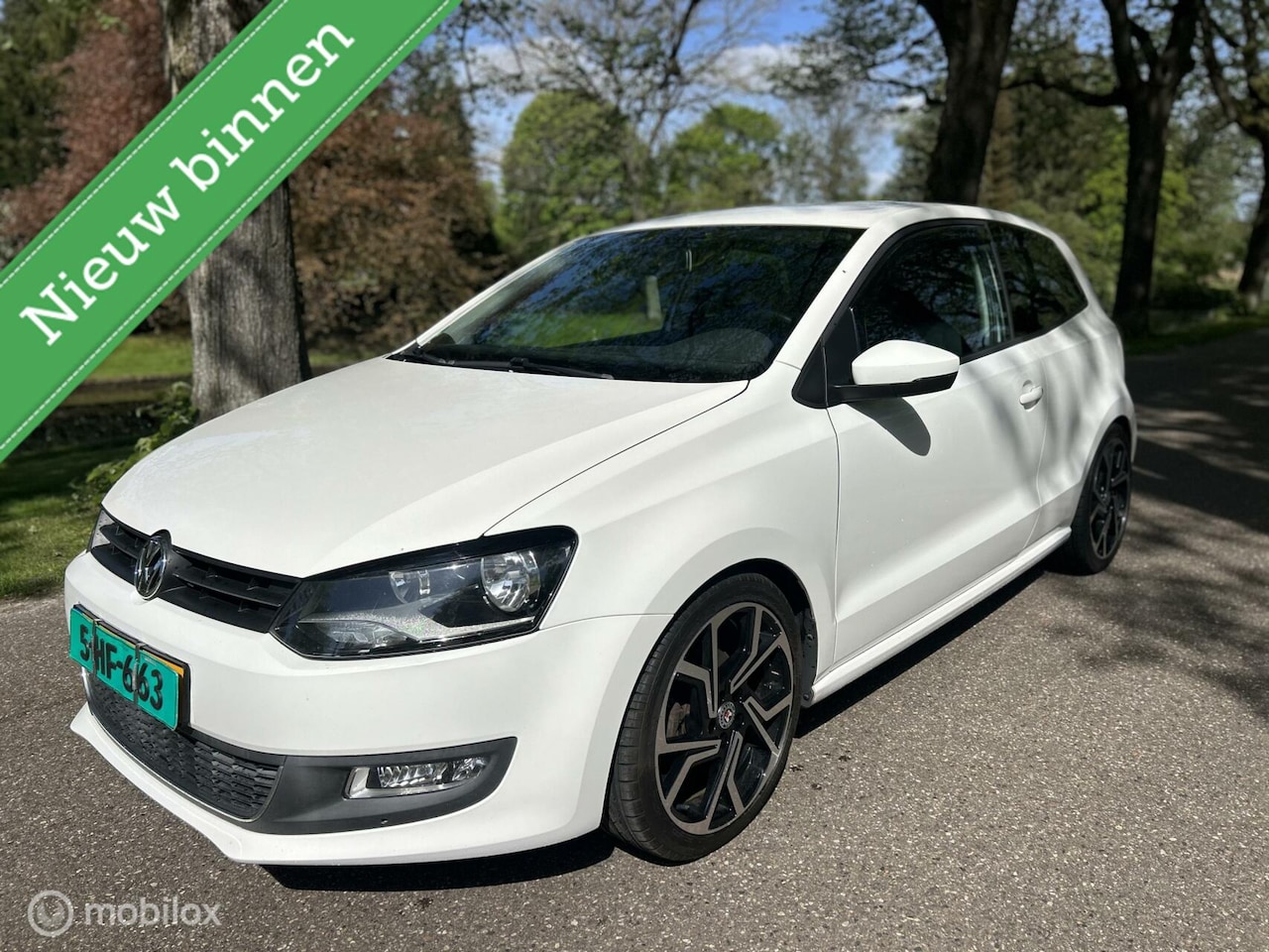 Volkswagen Polo - 1.2 TSI Comfortline /STOELVERWARMING/AIRCO/ - AutoWereld.nl