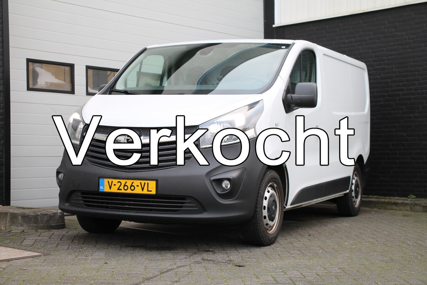 Opel Vivaro - 1.6 CDTI EURO 6 - Airco - Navi - Cruise - € 10.900,- Excl. - AutoWereld.nl