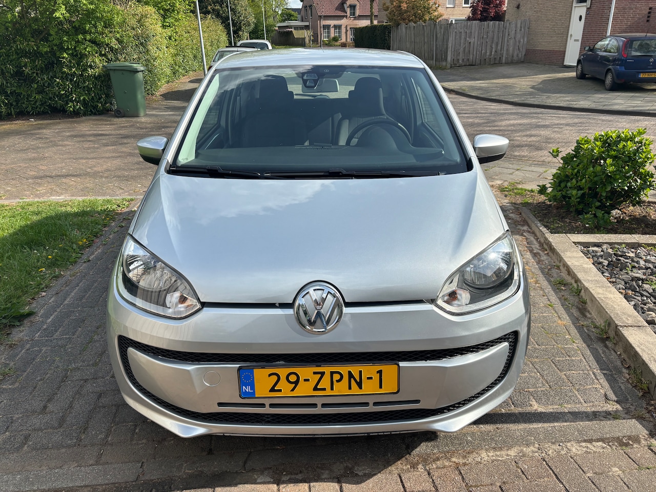Volkswagen Up! - 1.0 move up! BlueMotion Nieuwe APK, multiriem en 75pk - AutoWereld.nl