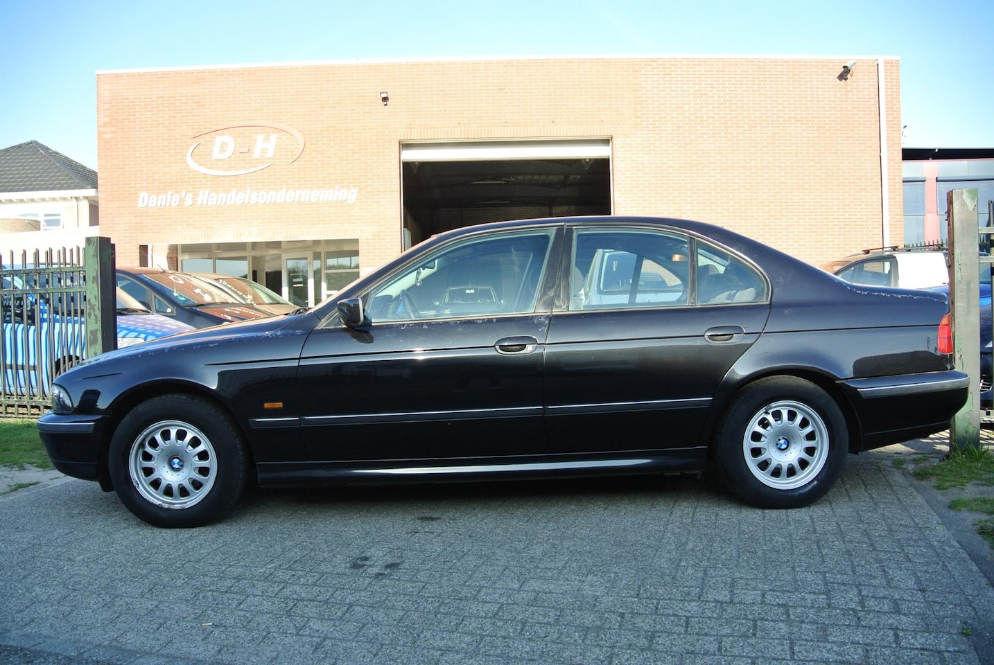 BMW 5-serie - 520i Executive automaat inruil mogelijk - AutoWereld.nl