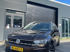 Volkswagen Tiguan - 2.0 TDI Connected Series