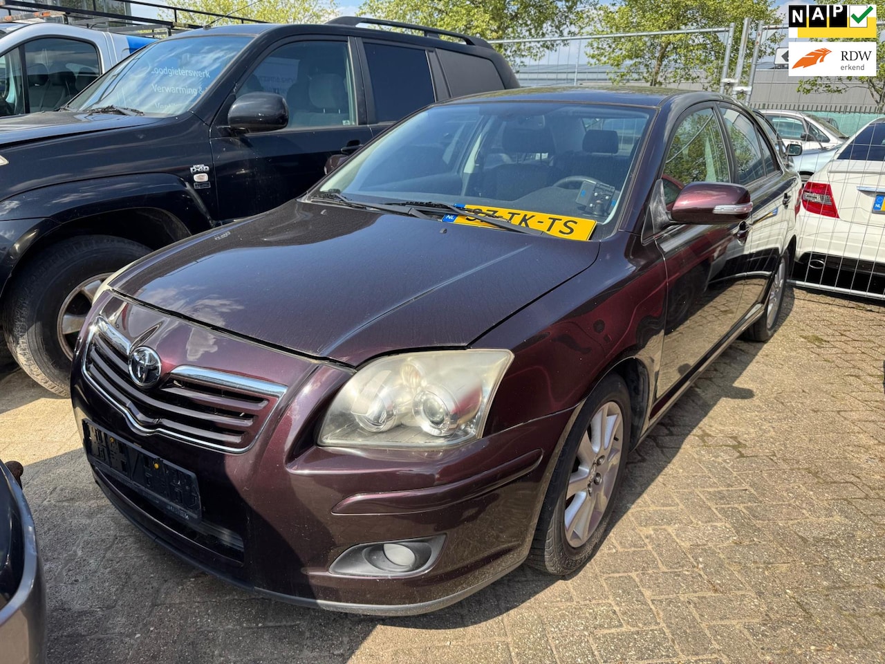 Toyota Avensis - 1.8 VVTi Luna AIRCO/NAP - AutoWereld.nl