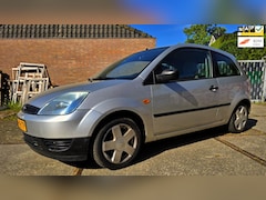 Ford Fiesta - 1.25-16V Centennial met Airco Nieuwe APK