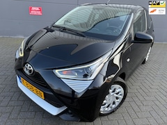 Toyota Aygo - 1.0 VVT-i x-play*1 EIGNAAR*CAMERA*NAVI*Carplay*AIRCO*APK*NAP*ISOFIX