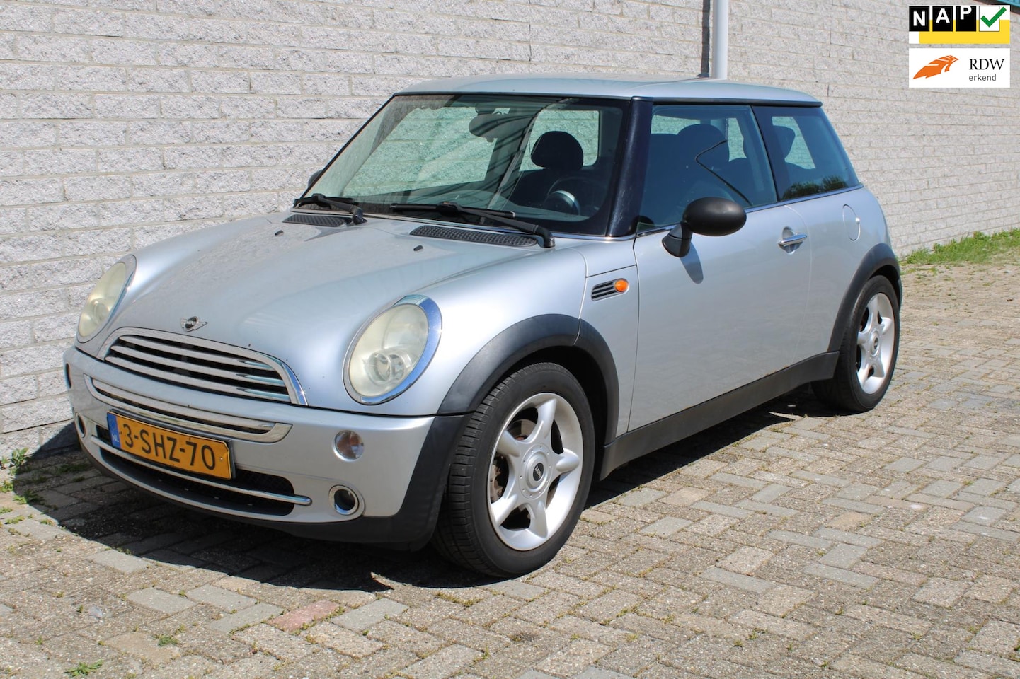 MINI One - Mini 1.6 2005 Opknapper! - AutoWereld.nl