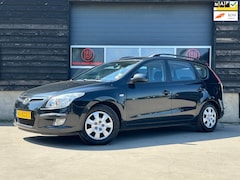Hyundai i30 CW - 1.6i Dynamic Automaat Navi E-Ramen NAP