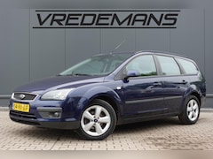 Ford Focus Wagon - 1.6-16V Futura