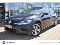Volkswagen Golf - 1.5 TSI 150PK DSG-7 Highline Business R | TREKHAAK | NAVIGATIE | CAMERA