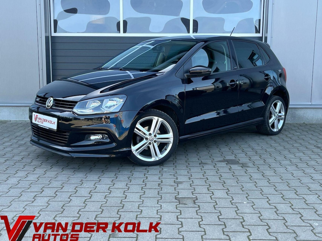 Volkswagen Polo - 1.2 TSI R-Line Navi Climate Stoelverwarming - AutoWereld.nl