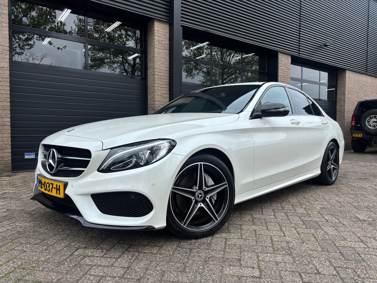 Mercedes-Benz C-klasse - 180 AMG Sport Edition 180 AMG Sport Edition - AutoWereld.nl