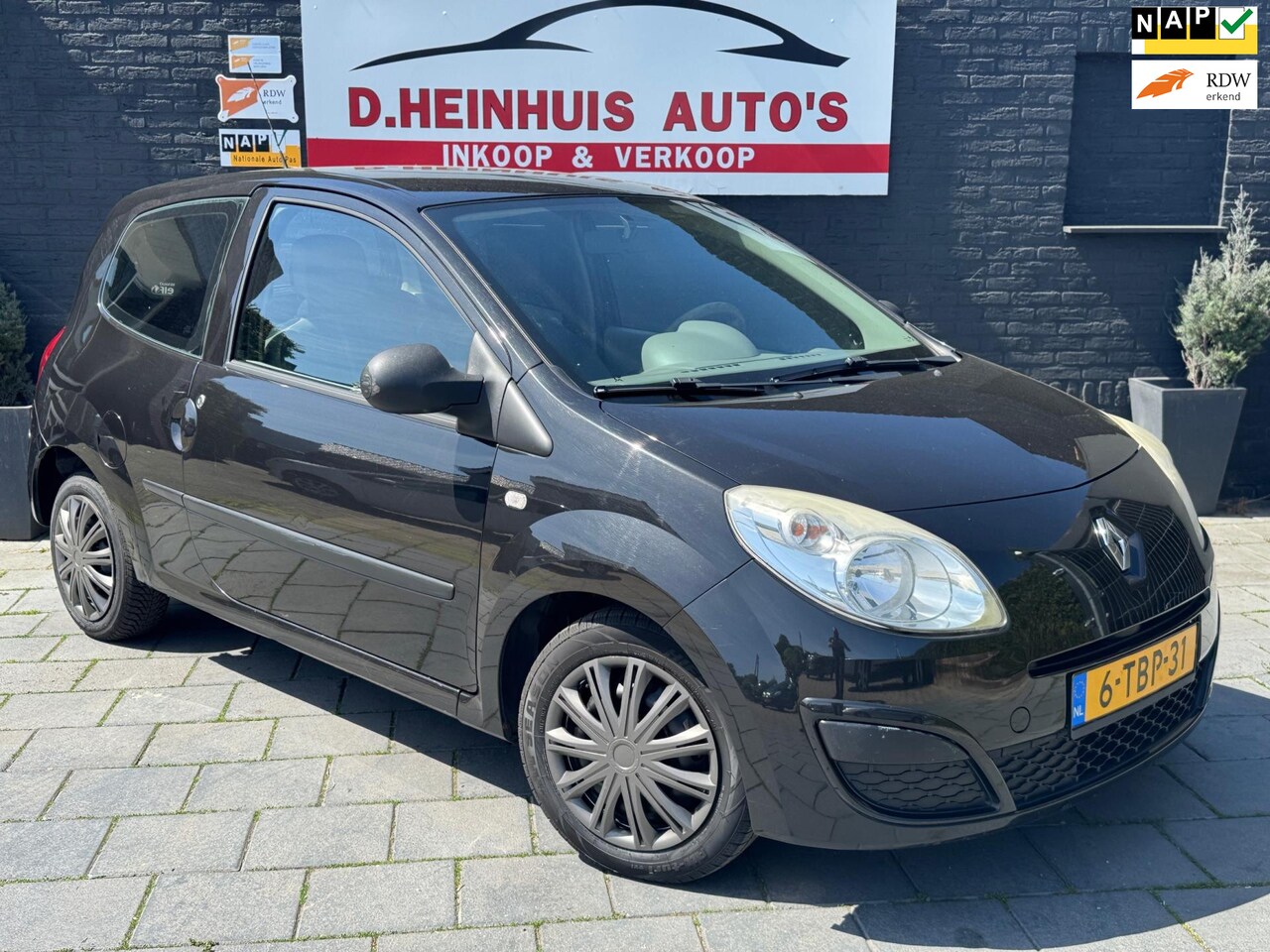 Renault Twingo - 1.2-16V Authentique *AIRCO*APK NET NIEUW* - AutoWereld.nl