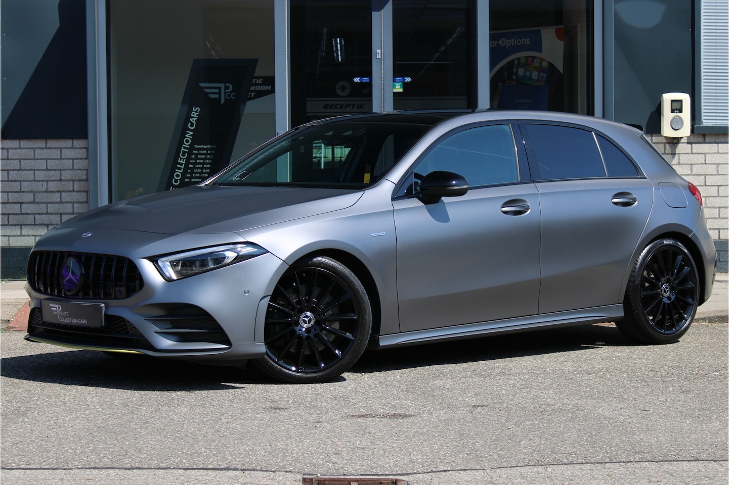 Mercedes-Benz A-klasse - Premium Plus Edition 1 |BURMESTER|PANO|CARPLAY|NAVI - AutoWereld.nl