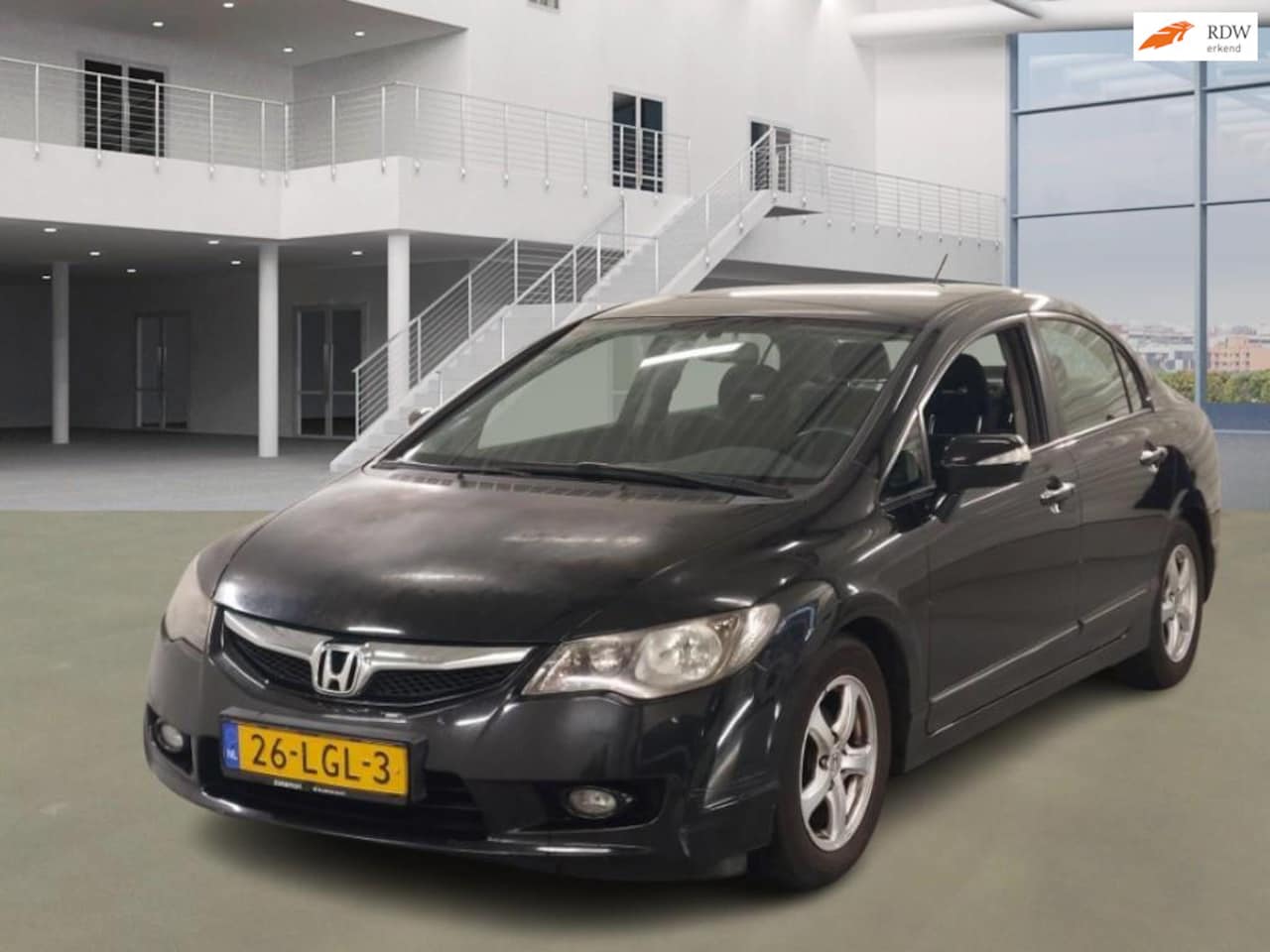 Honda Civic - 1.3 Hybrid Elegance AUT PSENSOR CRUISE 2 X SLEUTELS - AutoWereld.nl