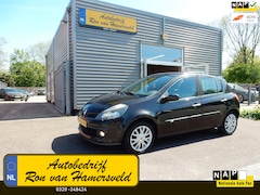 Renault Clio - 1.6-16V DYNAMIQUE S*AIRCO*CR CONTR*NW APK