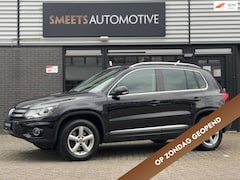 Volkswagen Tiguan - 2.0 TSI Track&Field 4Motion, Automaat, Lane controle