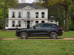 Maserati Levante - 3.0 V6 S AWD GranLusso | Pano | Bowers & Wilkins | Stoelventilatie