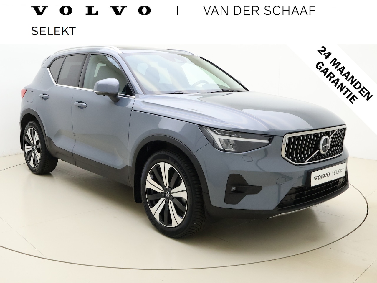 Volvo XC40 - T5 262PK Ultimate Bright / Panorama dak / Lederen bekleding / H&K Audio / Camera voor en a - AutoWereld.nl