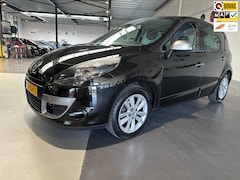 Renault Scénic - 1.6 Celsium/Navi/Trekhaak/Dealer onderhouden/Apk nw