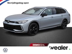 Volkswagen Passat Variant - R-Line Business 1.5 eHybrid 150 kW / 204 pk DSG | Black Style | Trekhaak elektrisch wegkla