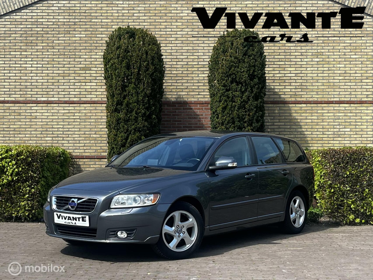 Volvo V50 - 2.0 Limited Edition Leder*Cruise*Navi*Stoel.vrw*Clima - AutoWereld.nl
