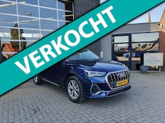 Audi Q3 - 45 TFSI E-Hybride PHEV, Navarrablauw, S-line, LED, camera, adaptive cruise, zwenkbare trek