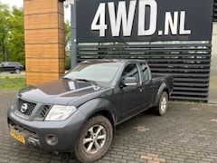 Nissan Navara - 2.5 TD 4X4 EXTENDET CAB / AIRCO/ HOGE LAGE GEARING / EXPORT PRICE € 9.900 EXCL BTW/ TAX MO