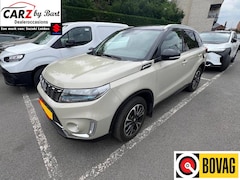 Suzuki Vitara - 1.5 HYBRID STYLE ALLGRIP AUT. 4x4 | Dodehoeksensoren | Alcantara | Keyless
