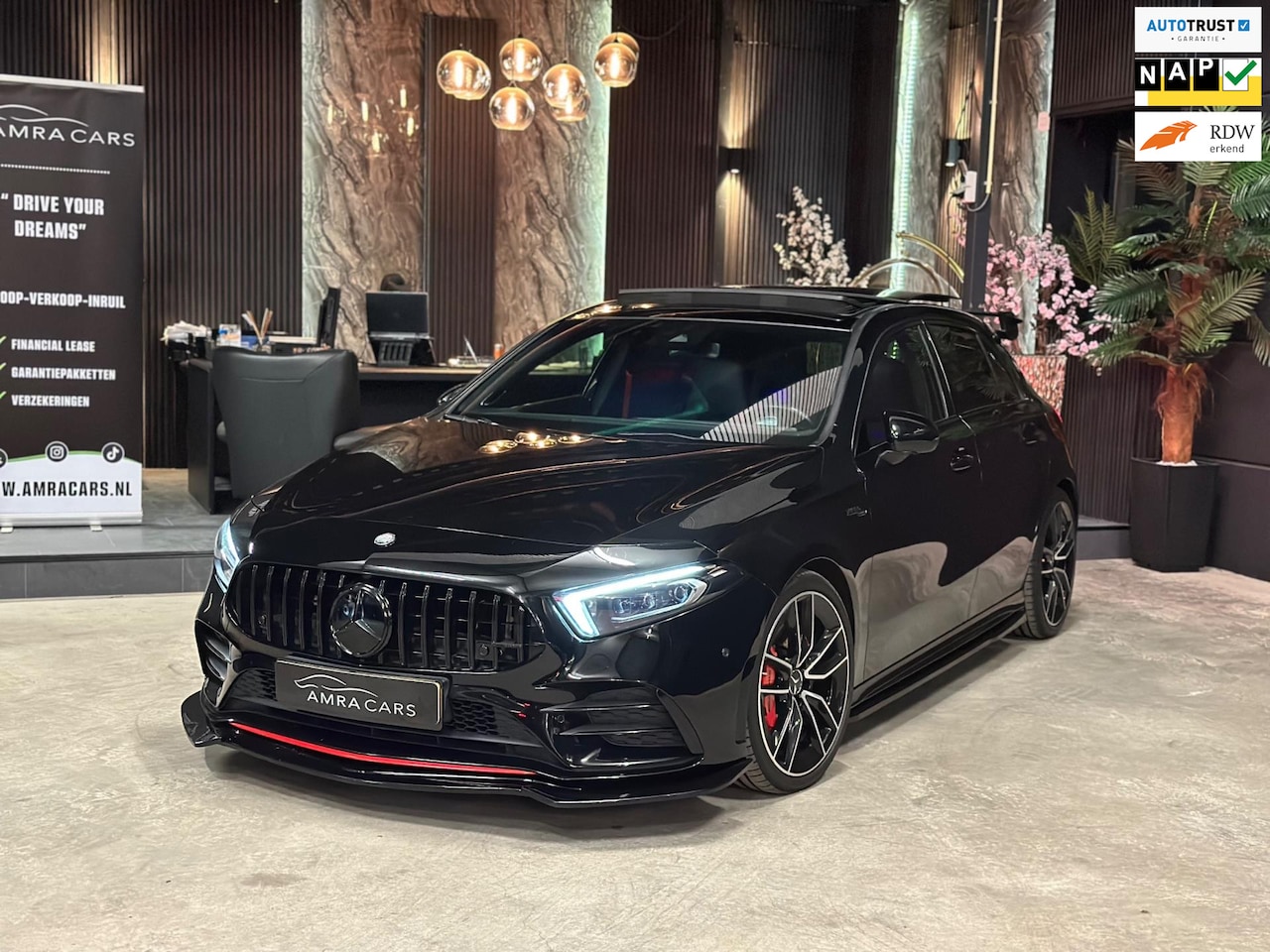 Mercedes-Benz A-klasse - AMG 35 4MATIC AERO|PANO|SPEEDSHIFT|FULL OPTION - AutoWereld.nl