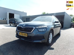 Skoda Kamiq - 1.0 TSI Active TREKHAAK OPTIE'S LICHTE BESCHADIGING