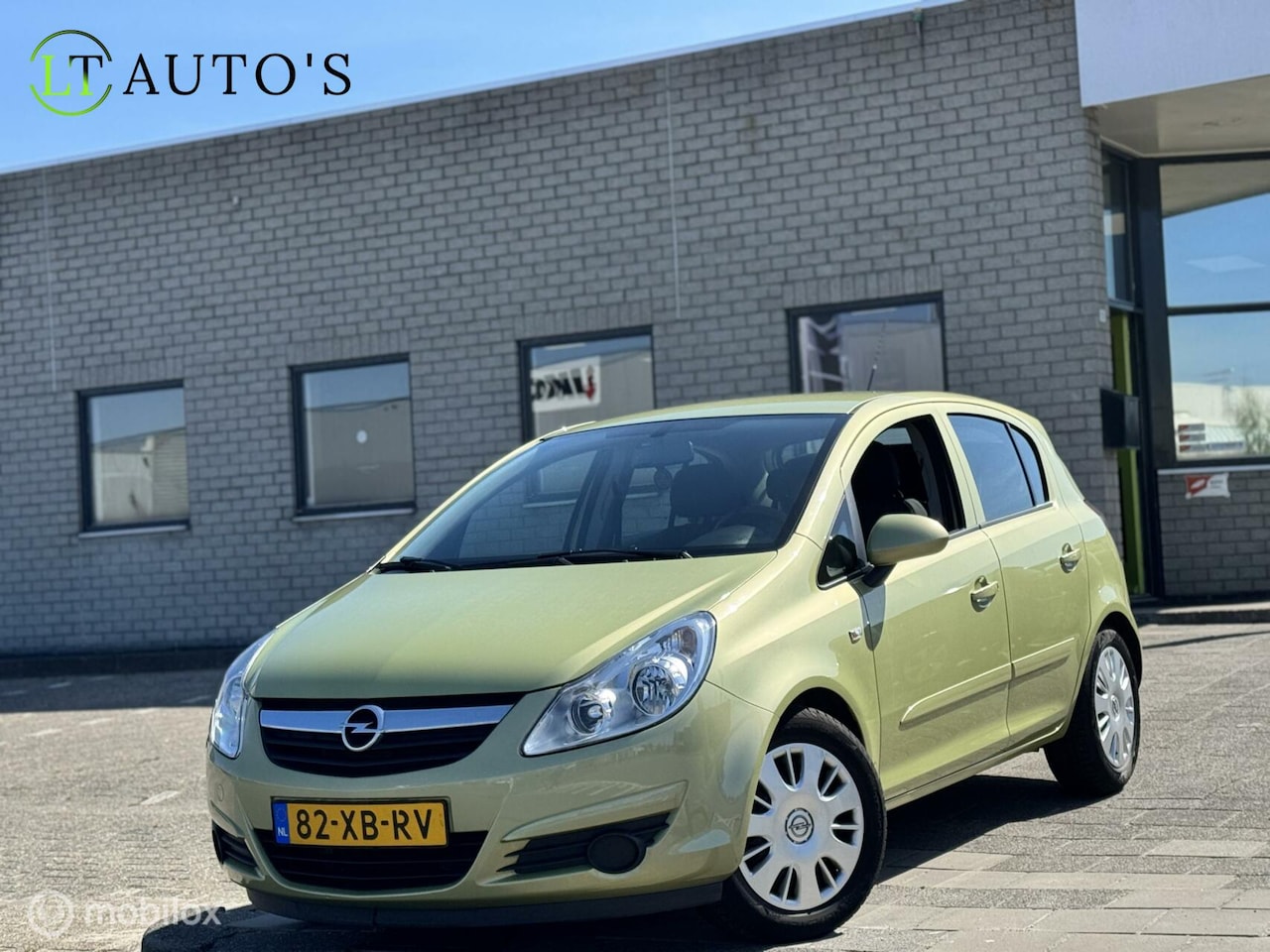 Opel Corsa - 1.4-16V Enjoy|Automaat Airco Navi NAP - AutoWereld.nl