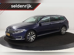 Volkswagen Passat Variant - 1.4 TSI PHEV GTE | Head-Up | Stoelverwarming | 360 camera | Trekhaak | Keyless | Carplay |