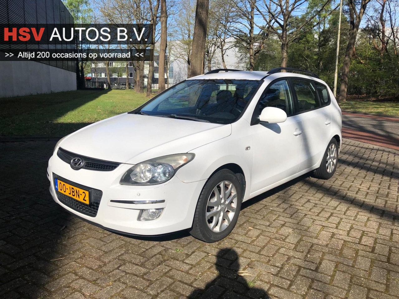 Hyundai i30 CW - 1.6i Dynamic Business airco LM cruise - AutoWereld.nl