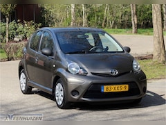 Toyota Aygo - 1.0 VVT-i Comfort | 2012 | Airco | Leuke auto